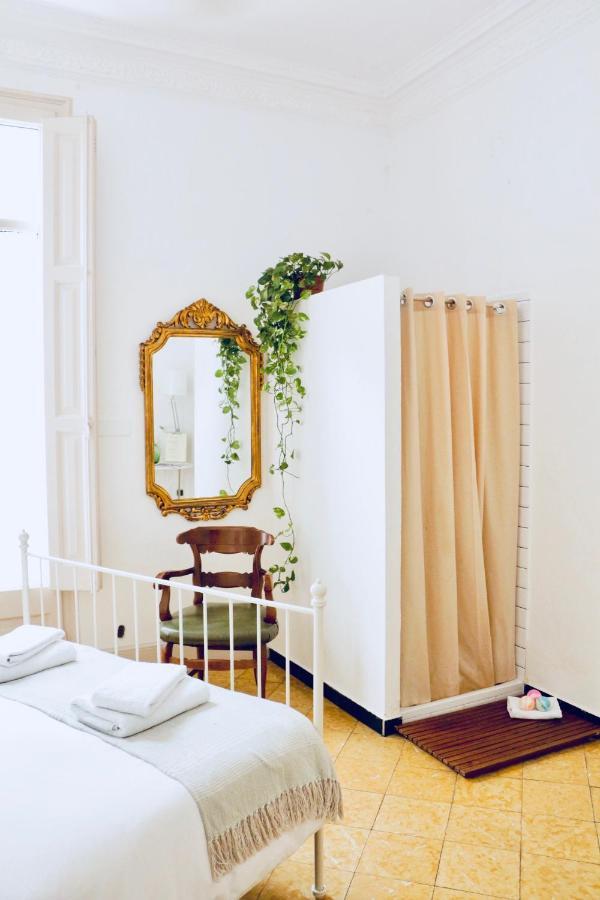 바르셀로나 라 카사 그란 비앤비 B&B 외부 사진